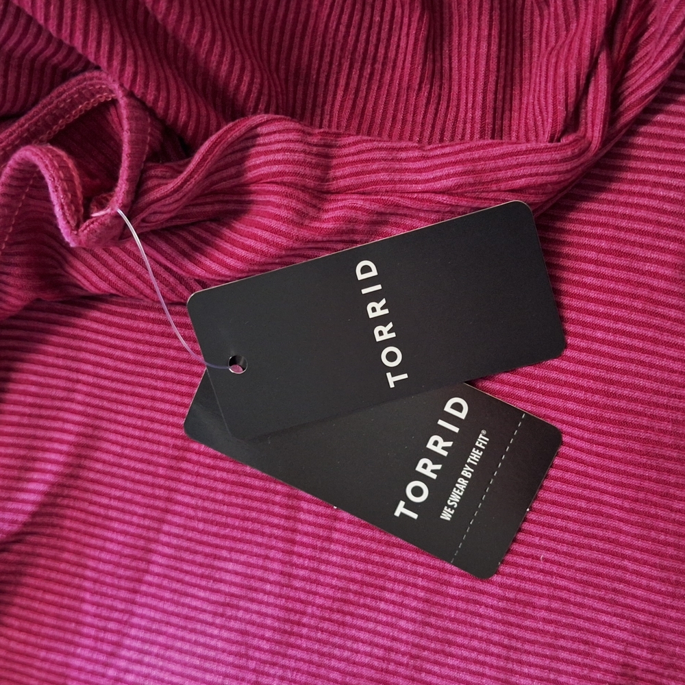 Torrid Keyhole Back Tank Top - Deep Pink - Picture 8 of 8
